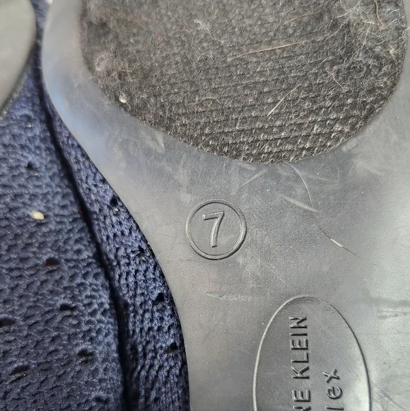 Anne Klein Navy Knit Slingback Heels Size 7 - Picture 7 of 14